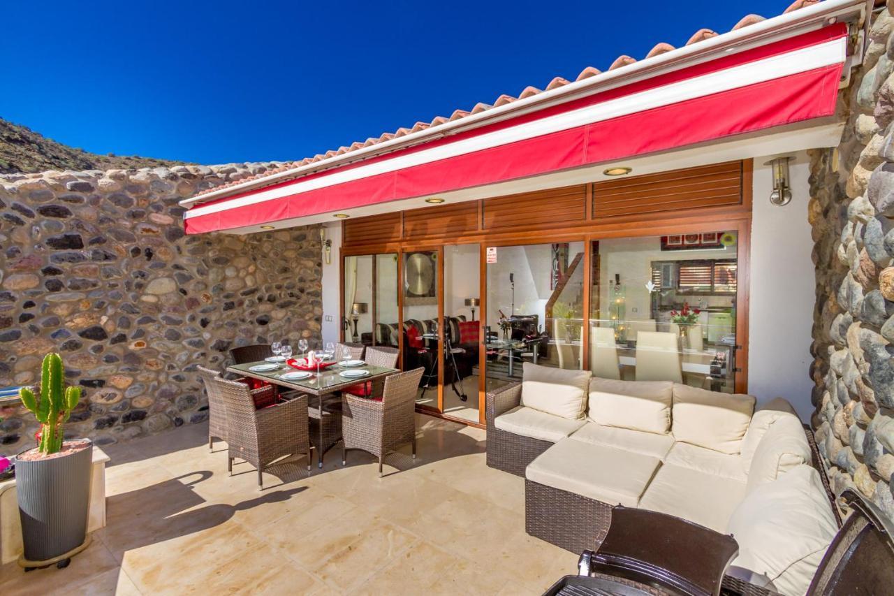 Casa Holmston, Duplex Villa With Hot Tub In Anfi Tauro Topaz Mogán Exterior photo